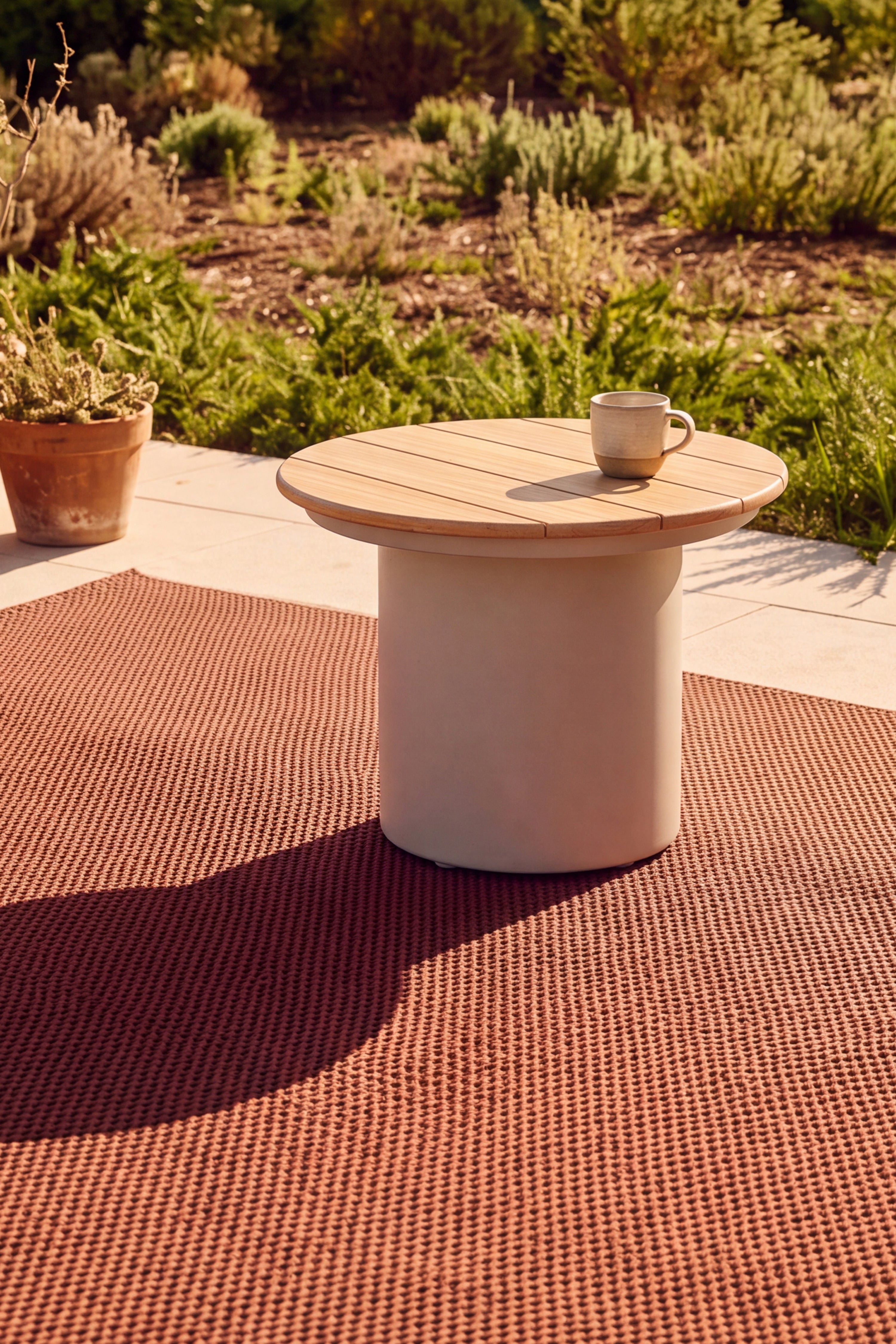 Tavolino da esterno rotondo Arya, Ø 50 x 38 cm, Beige e teak - Immagine principale