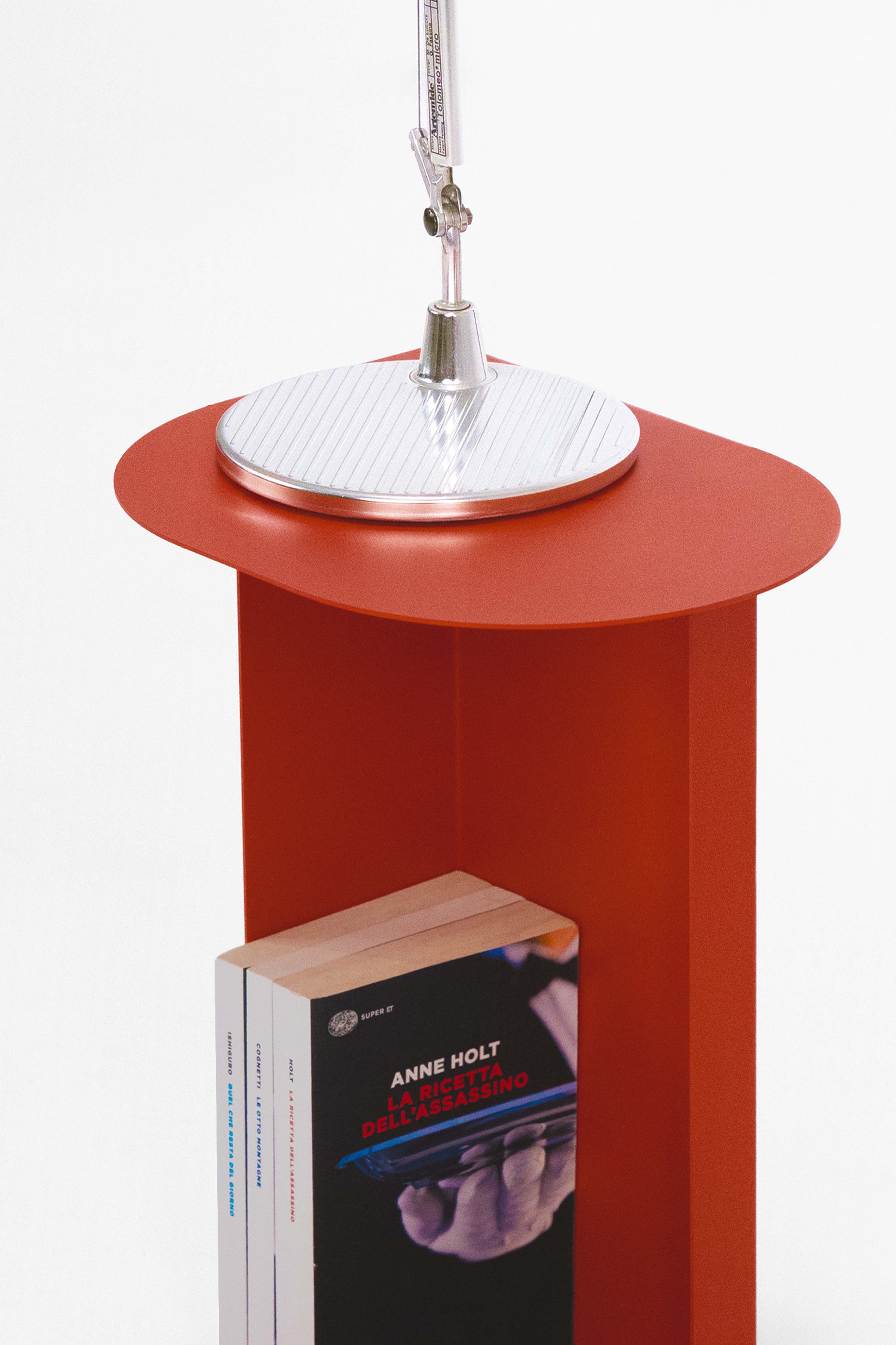 Camilla Metal Side Table, 31x24x55 cm, Terracotta - Detail image 4