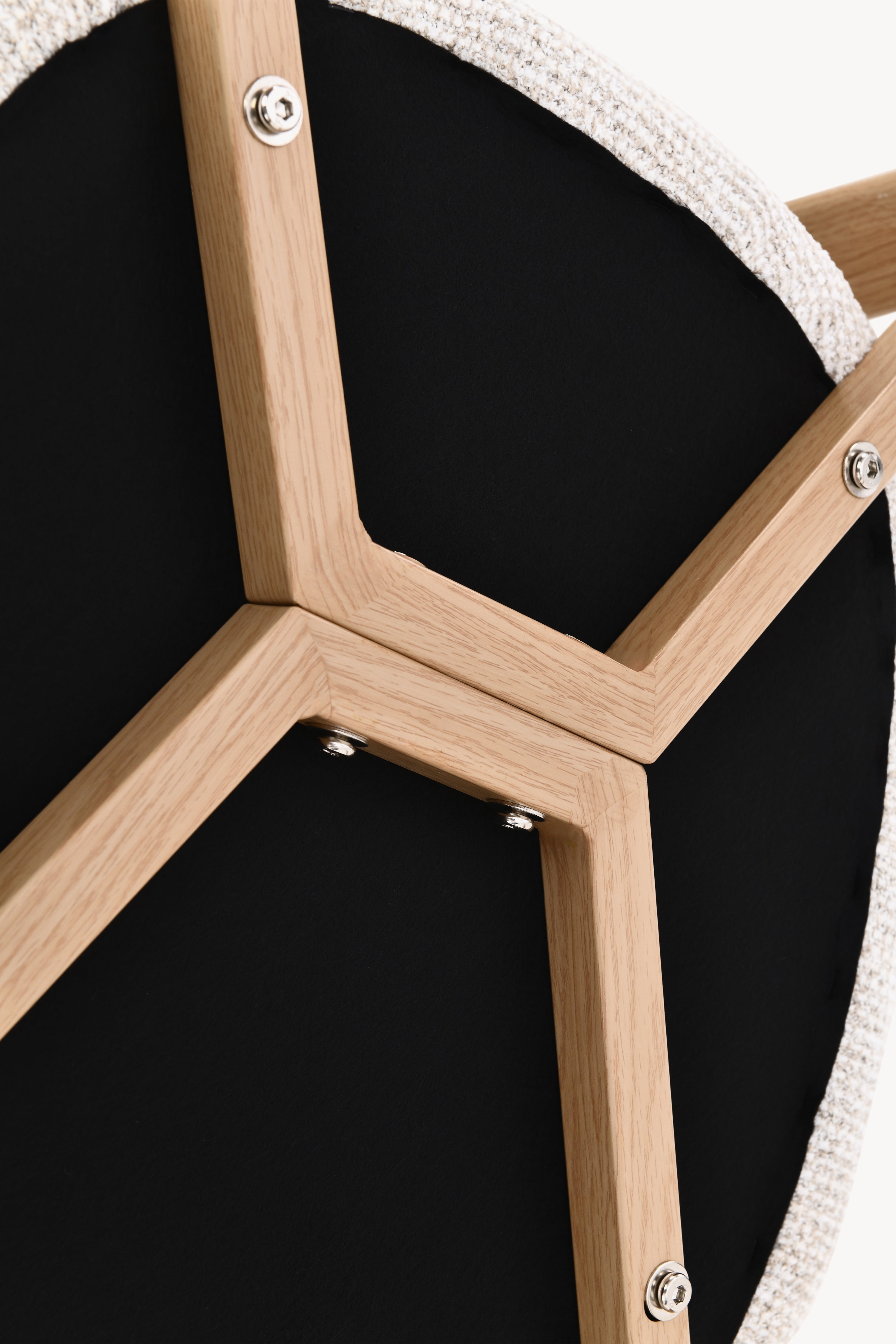 Sedie in tessuto Matilda, Set da 2, Bianco Panna con gambe in metallo finitura legno chiaro - Immagine dettaglio 2