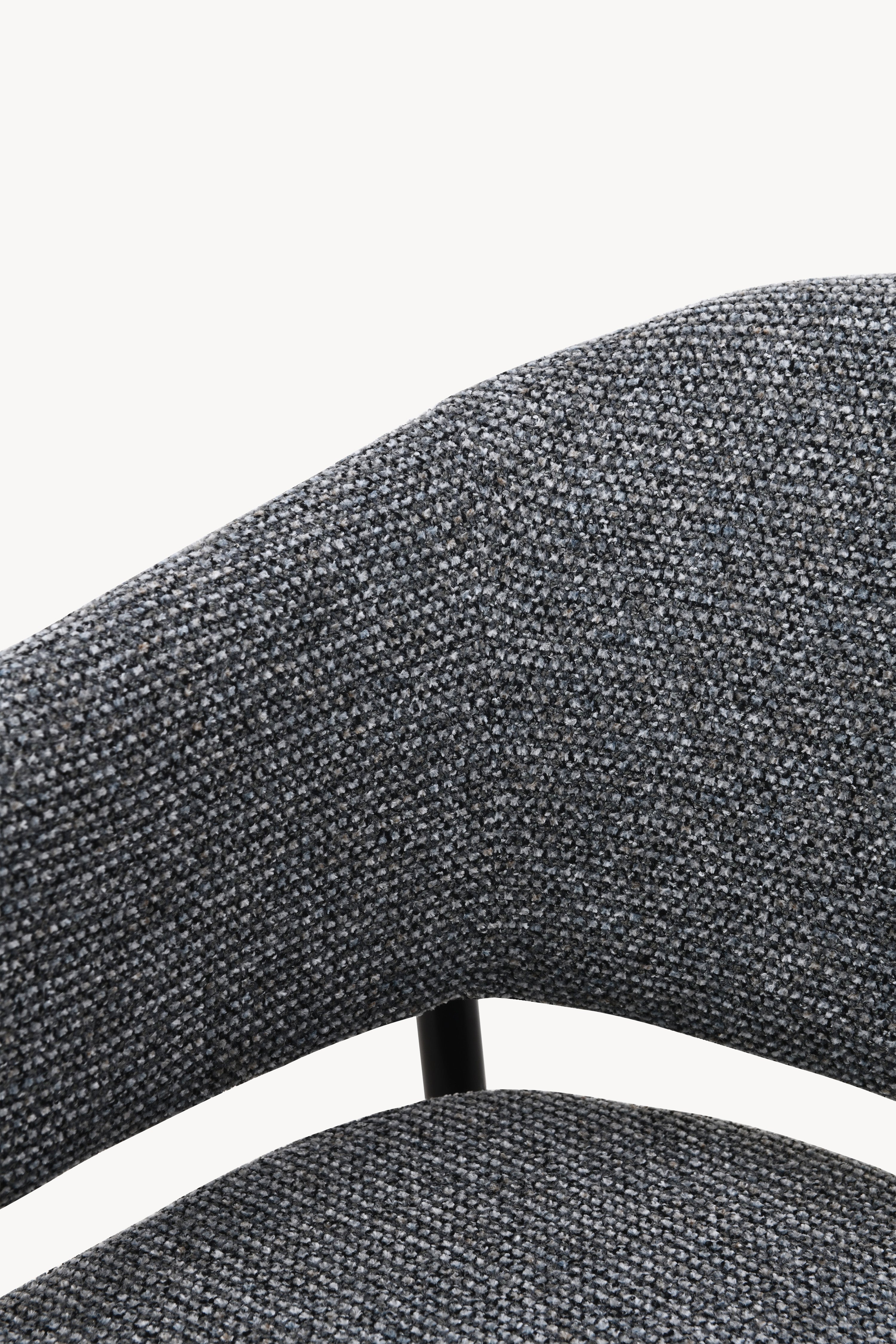 Chaises en tissu Martina, Lot de 2, Gris Foncé avec pieds en métal noir - Image de détail 3