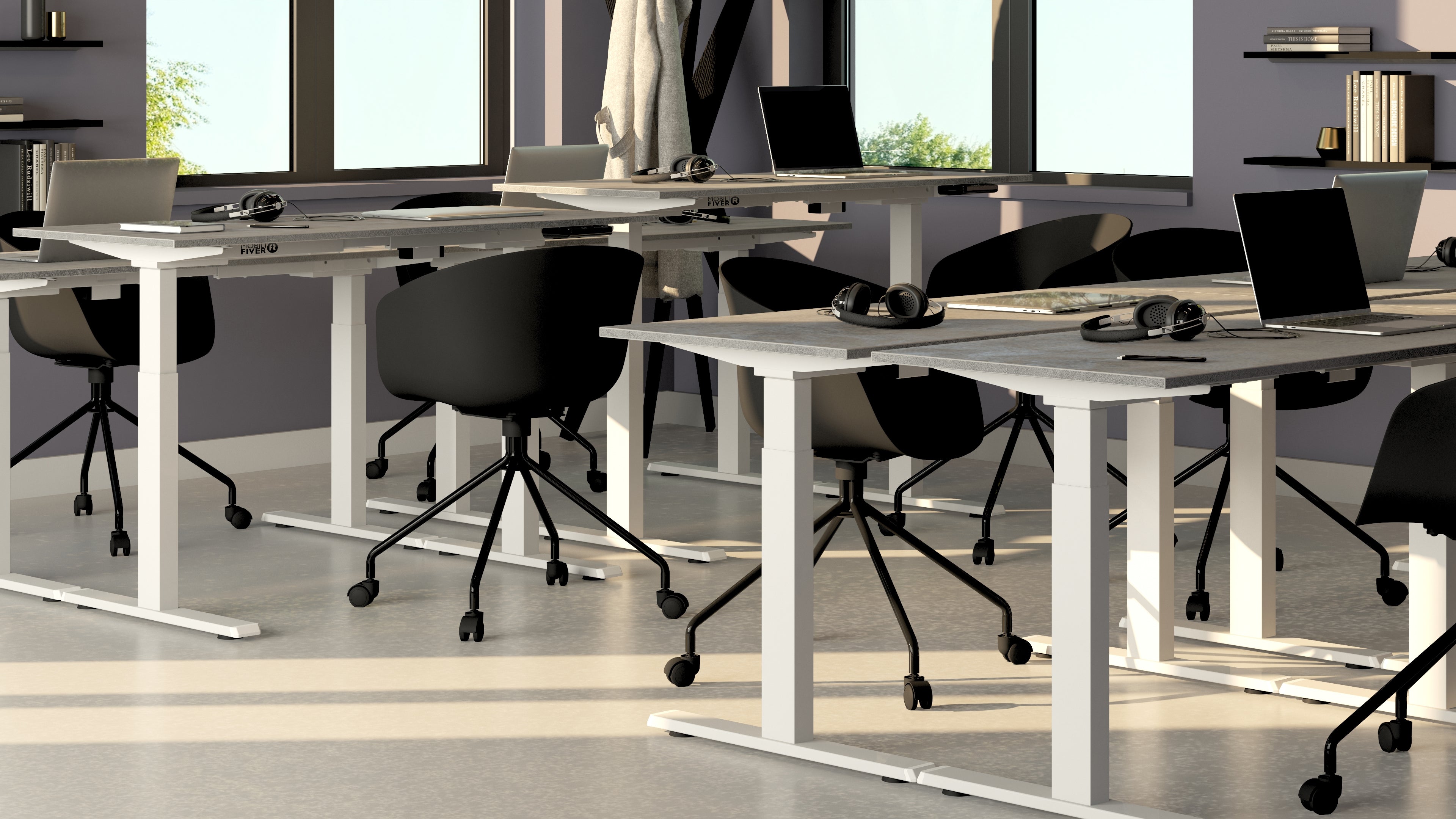 Bureau assis/debout Clara 160x60 Gris Béton avec pieds blancs - Set image 1