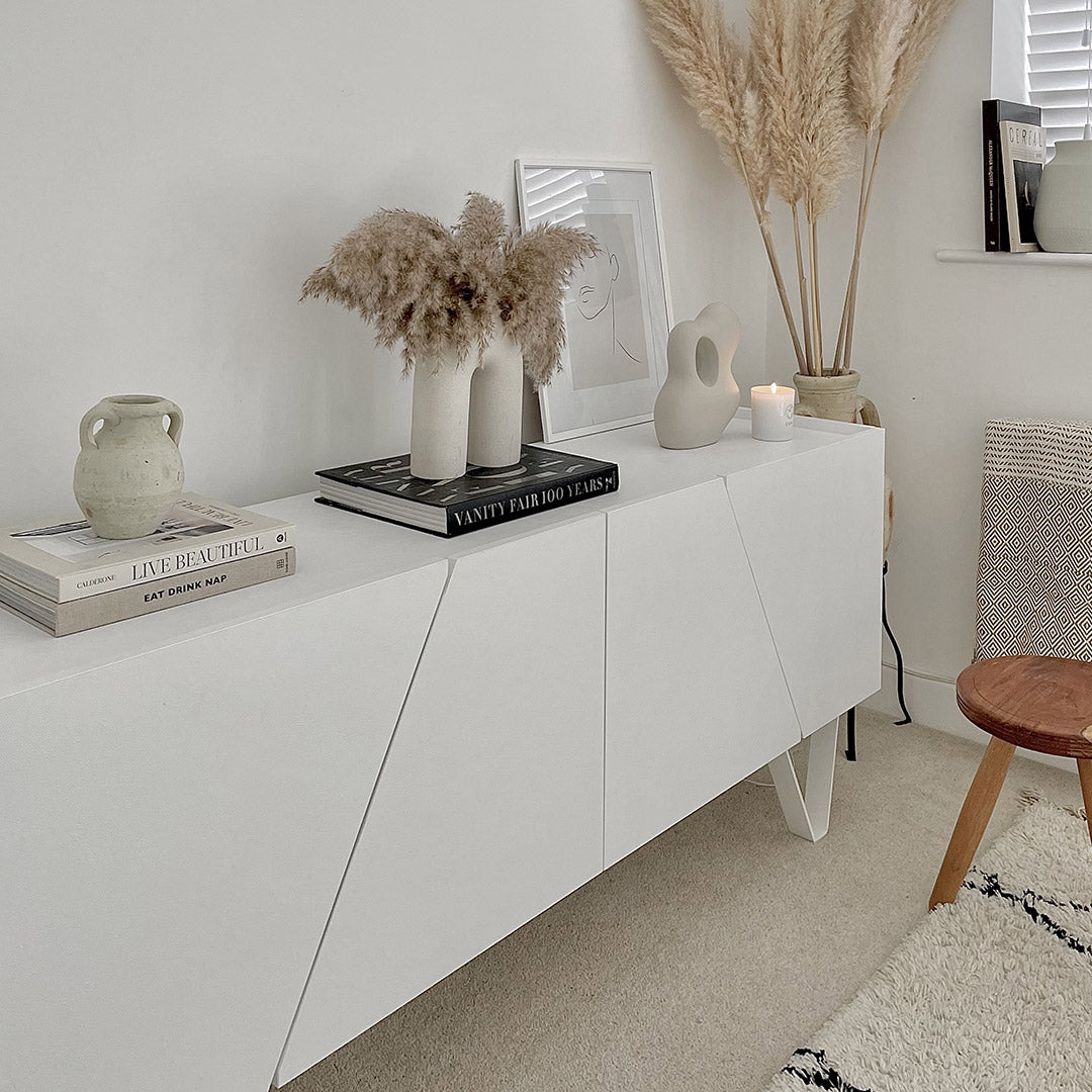 Emma 4-türiges Sideboard mit weißen Beinen, weißer Beton - Set image 2