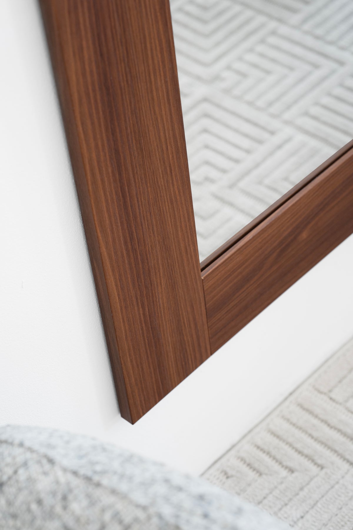 Evolution Rectangular Mirror, 170 x 70 cm, Canaletto Walnut - Detail image 2