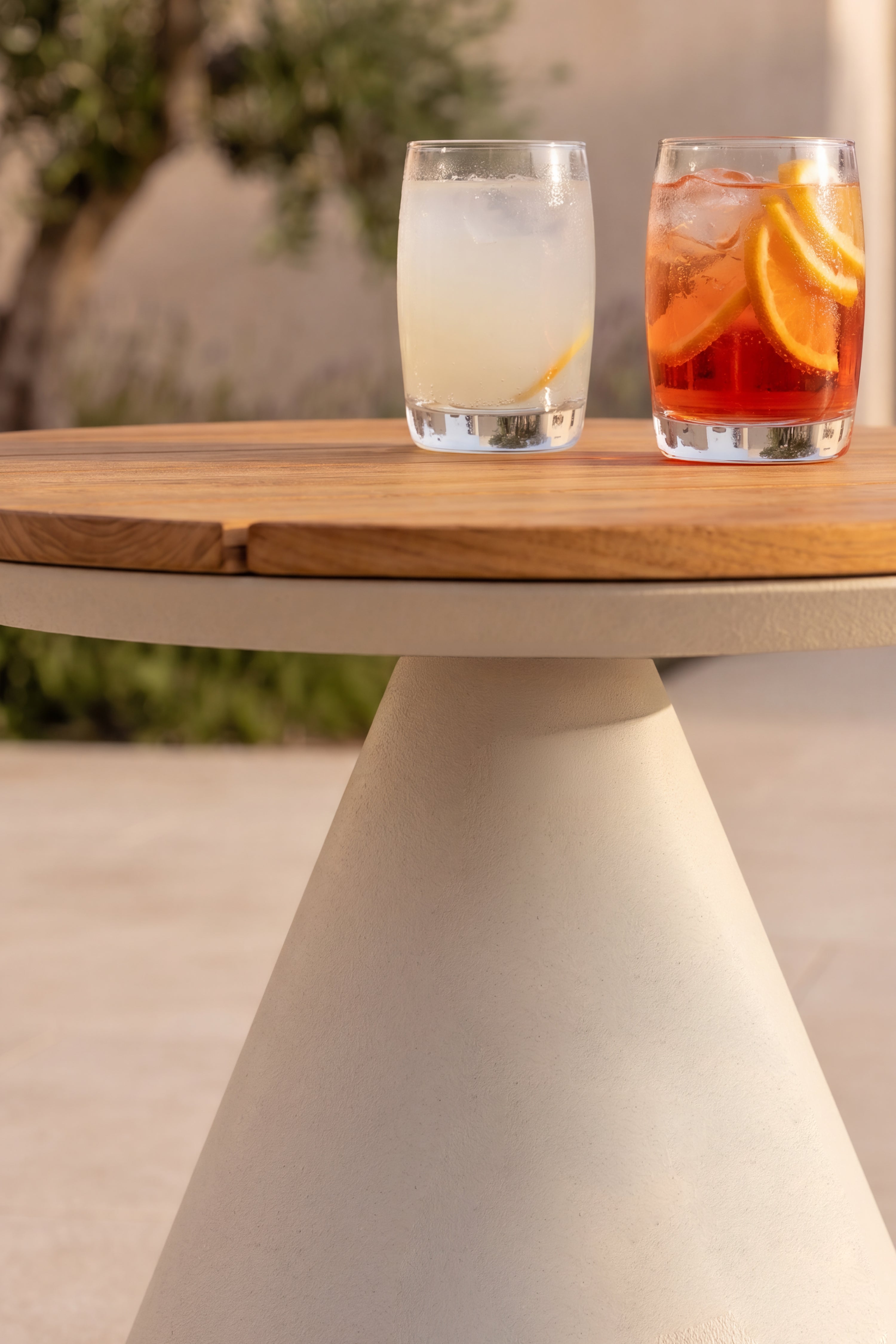 Kerek kerti dohányzóasztal Aurora, 50x50x42 cm, Bézs - Részletkép 3