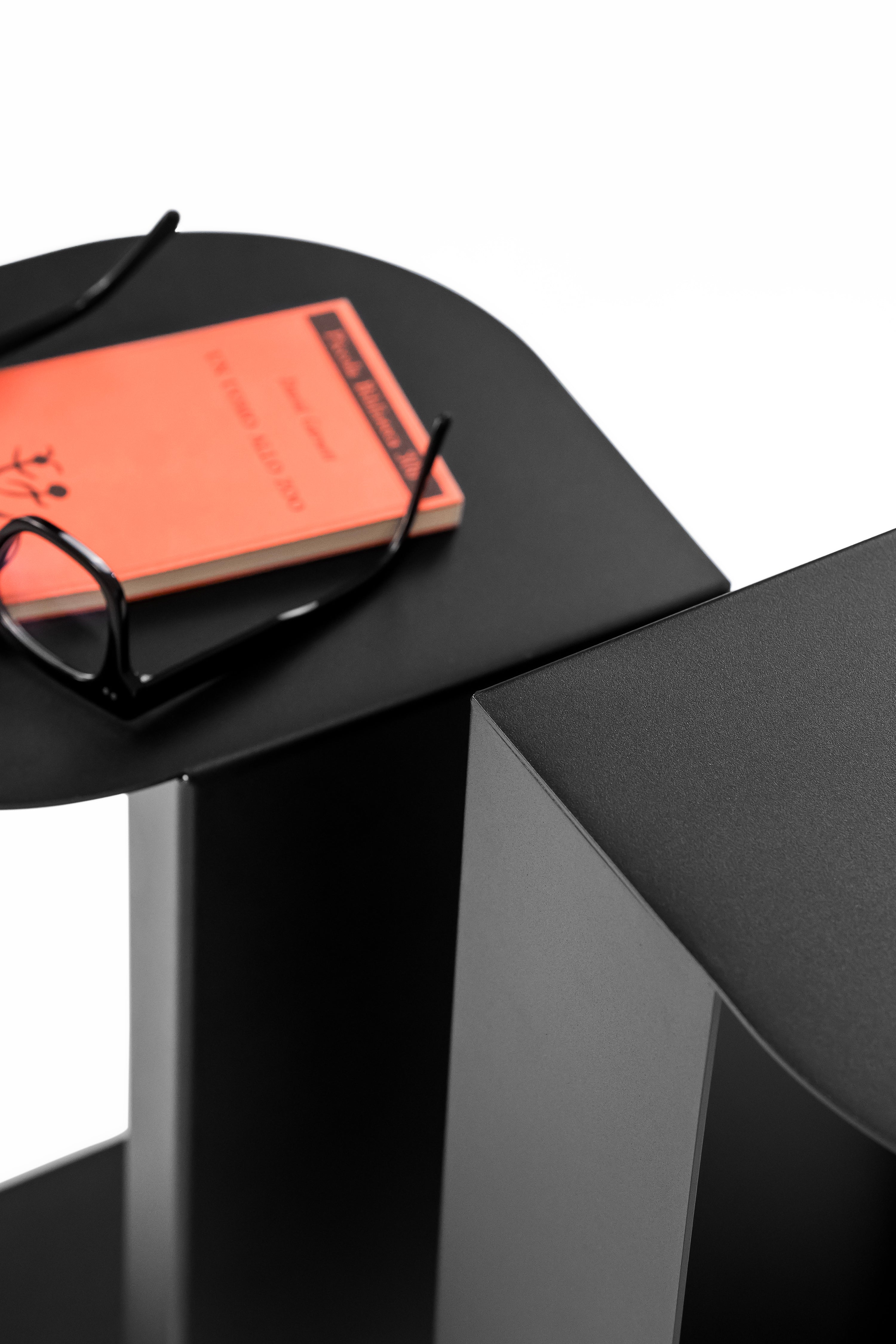 Camilla Metal Side Table, 31x24x55 cm, Black
