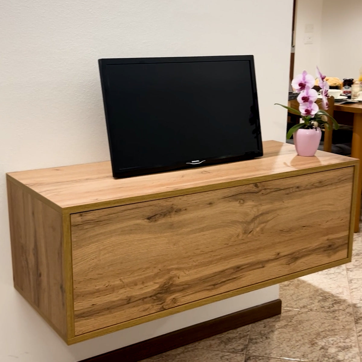 Mueble TV suspendido Easy con cajón, color madera rústica