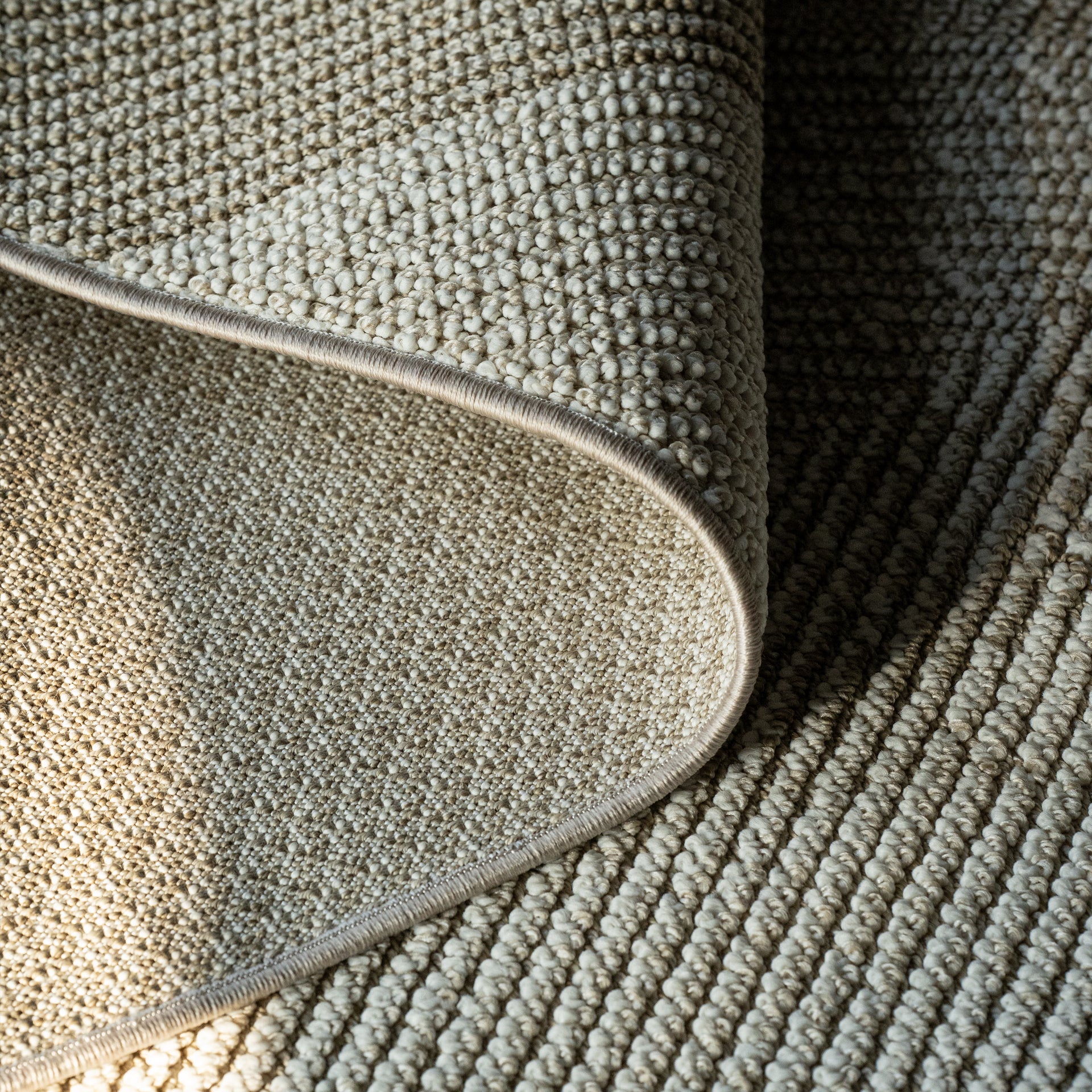 Tapis rectangulaire Vera 160x230 cm, Beige avec motif triangulaire - Set image 2