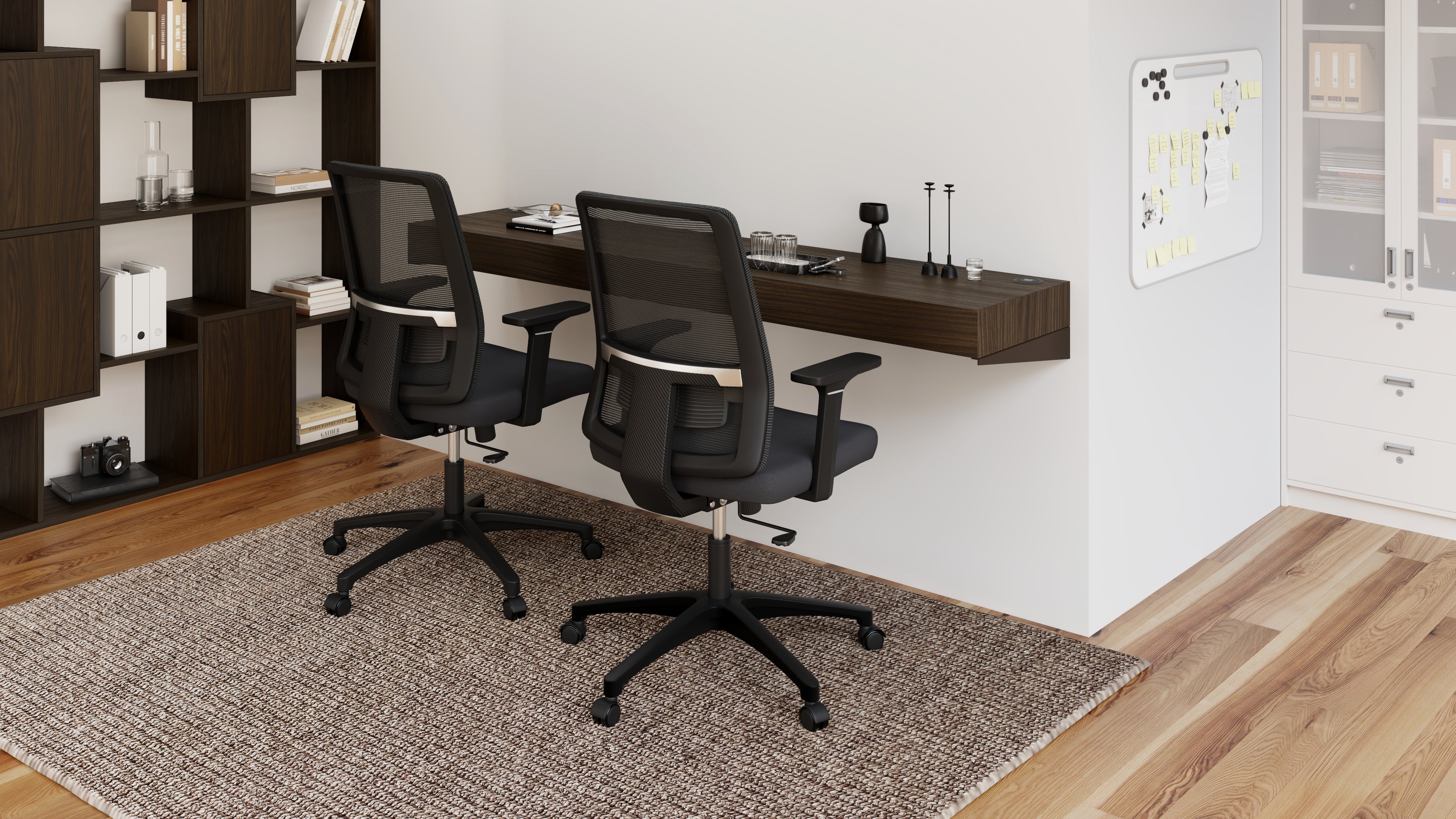 Scrivania sospesa a muro Evolution 180x40, Noce Scuro con Caricatore Wireless - Immagine ambientata 1