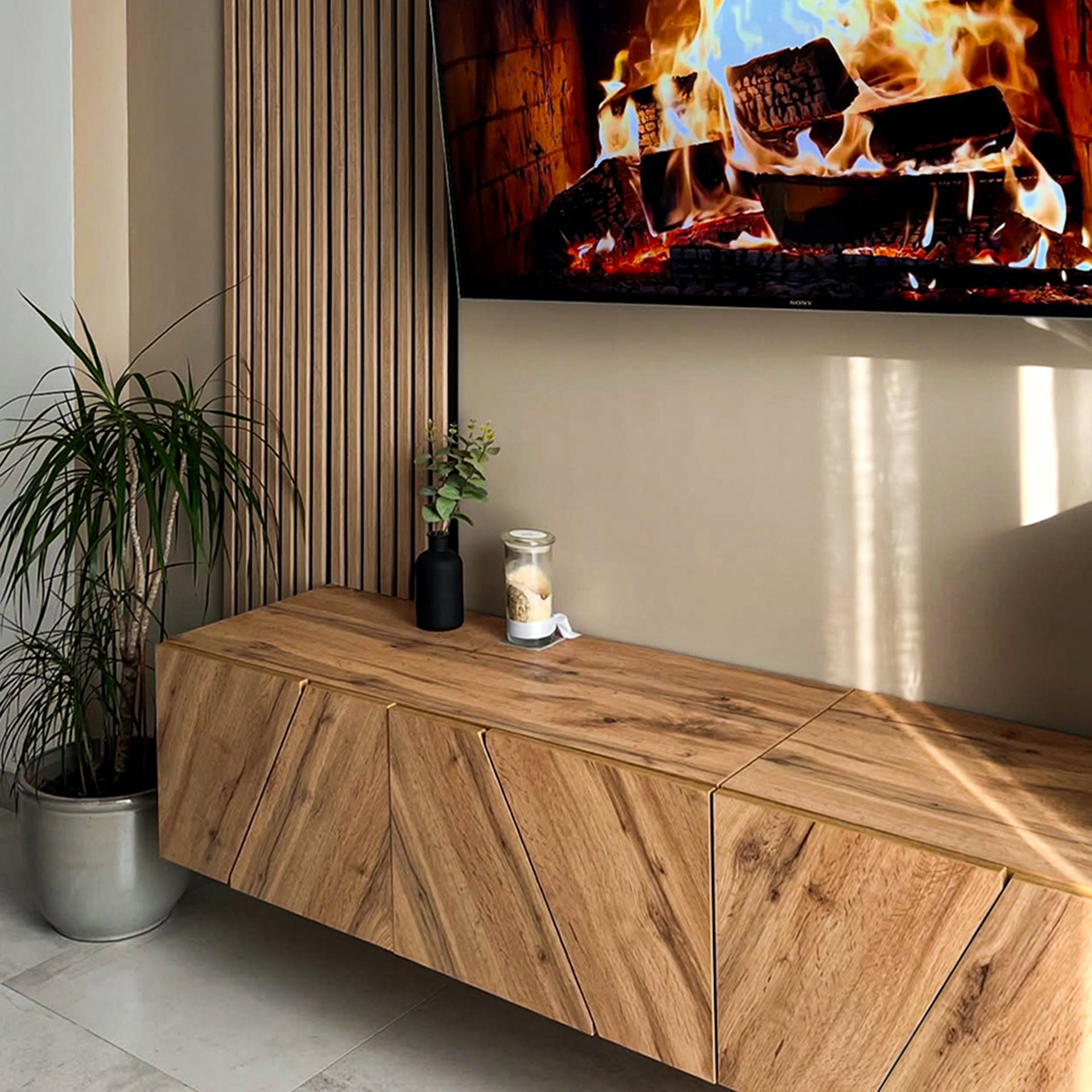 Parete Soggiorno Emma 1, Rovere Rustico, 208x44x36 cm - Immagine ambientata 3
