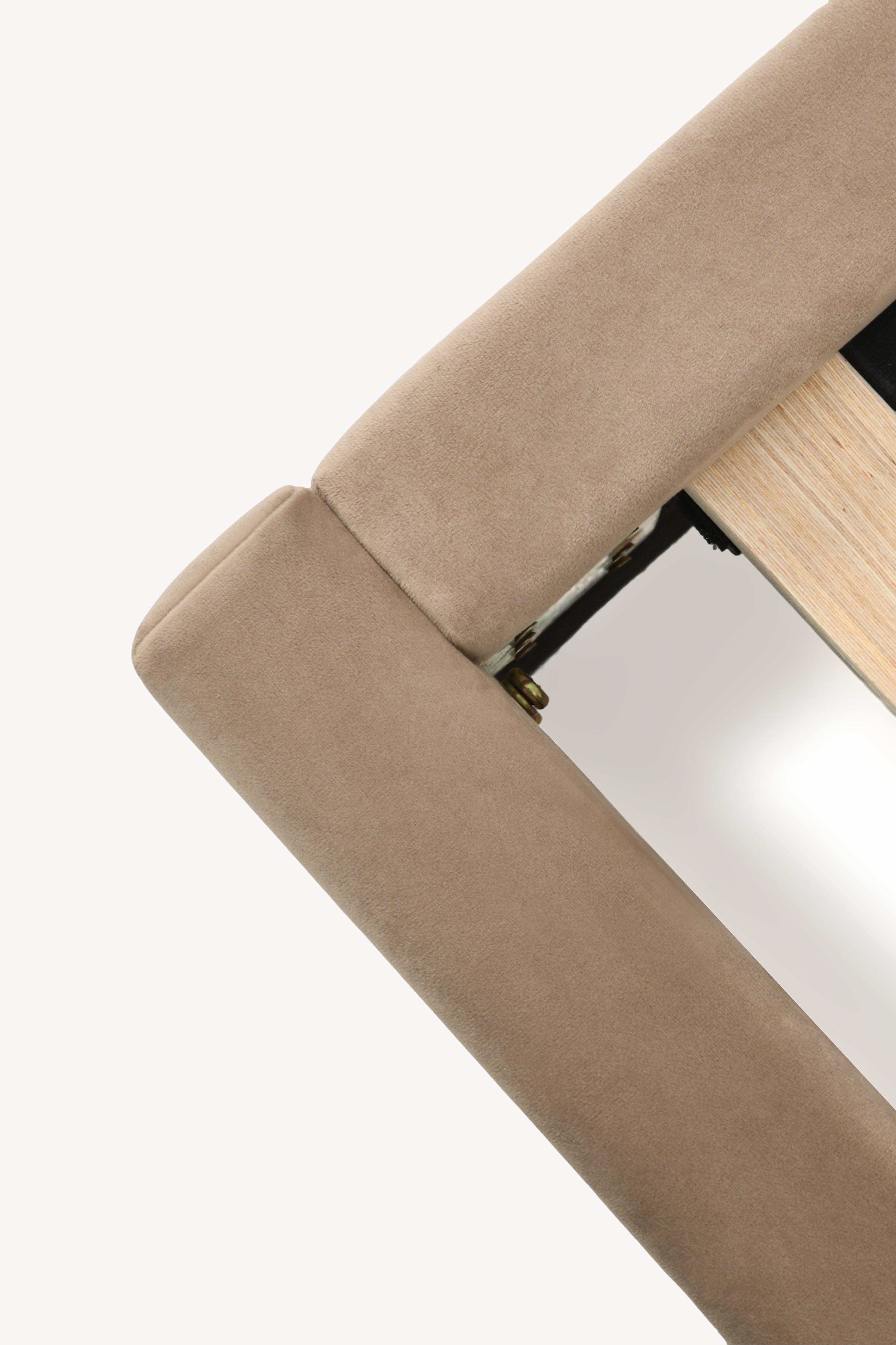 Lit double rembourré Greta pour matelas 160x200 cm, Camel - Image de détail 3