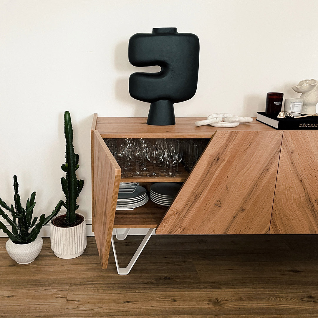 Emma 4-türiges Sideboard mit weißen Beinen, rustikale Eiche - Set image 4