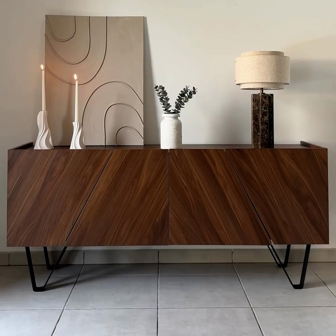 Madia-Buffet 4 ante Emma con gambe nere, Noce Canaletto