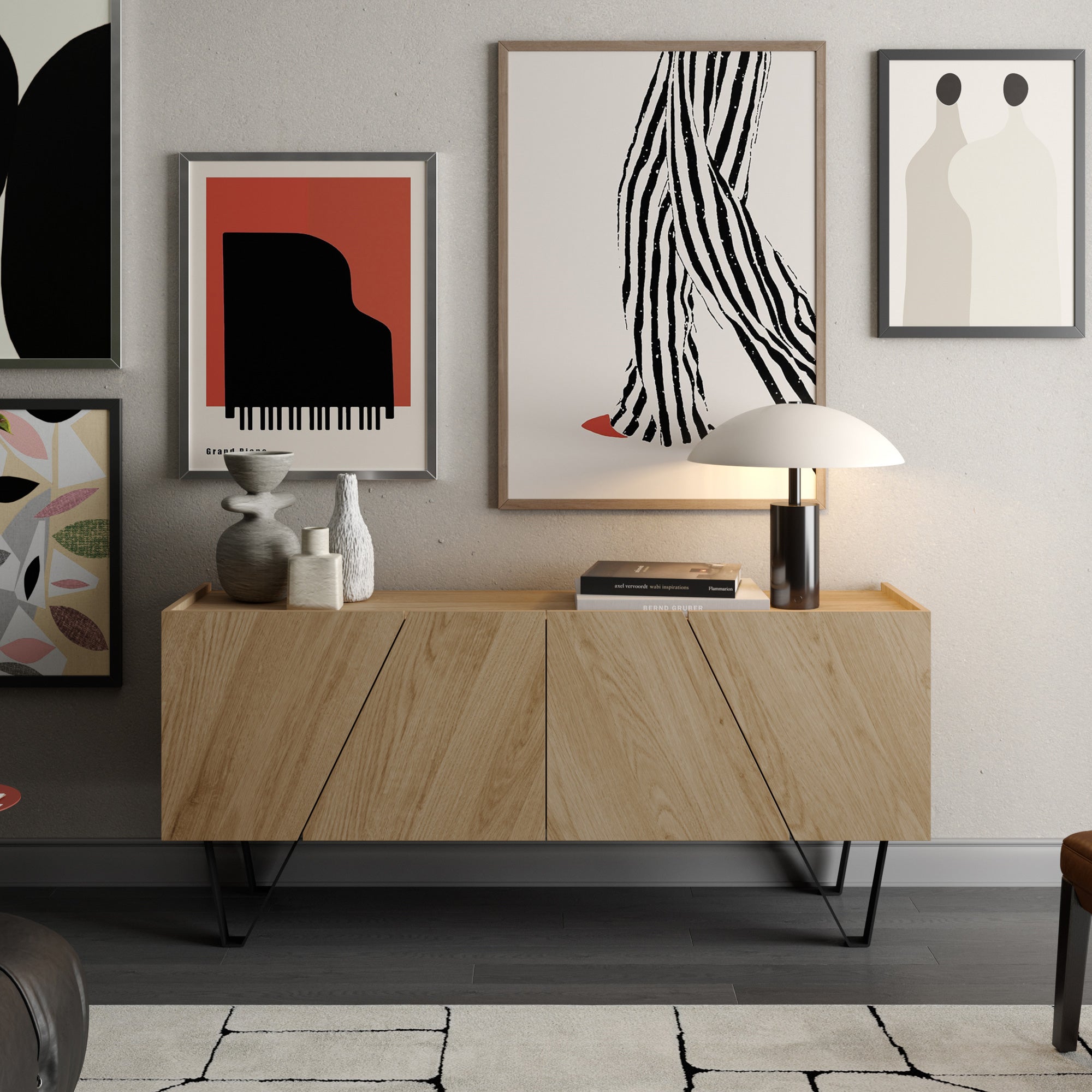 Madia-Buffet 4 ante Emma con gambe nere, Rovere Naturale - Immagine ambientata 1