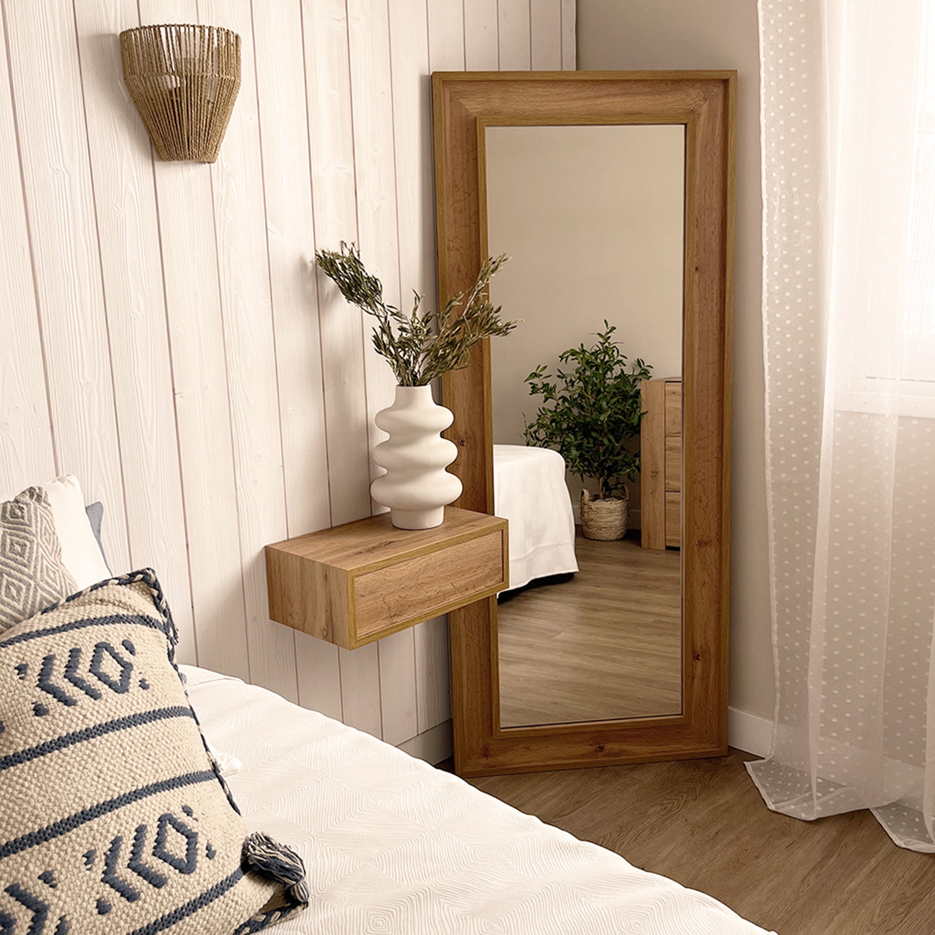 Riccardo Wall bedside table, Rustic Oak - Set image 4