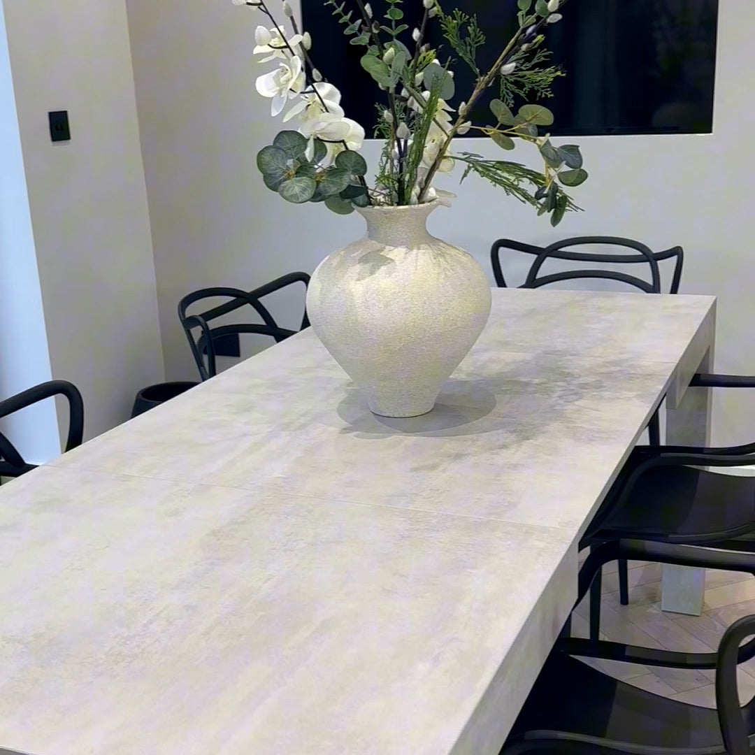 First ausziehbarer Tisch, 120(200)x80 cm, grauer Beton