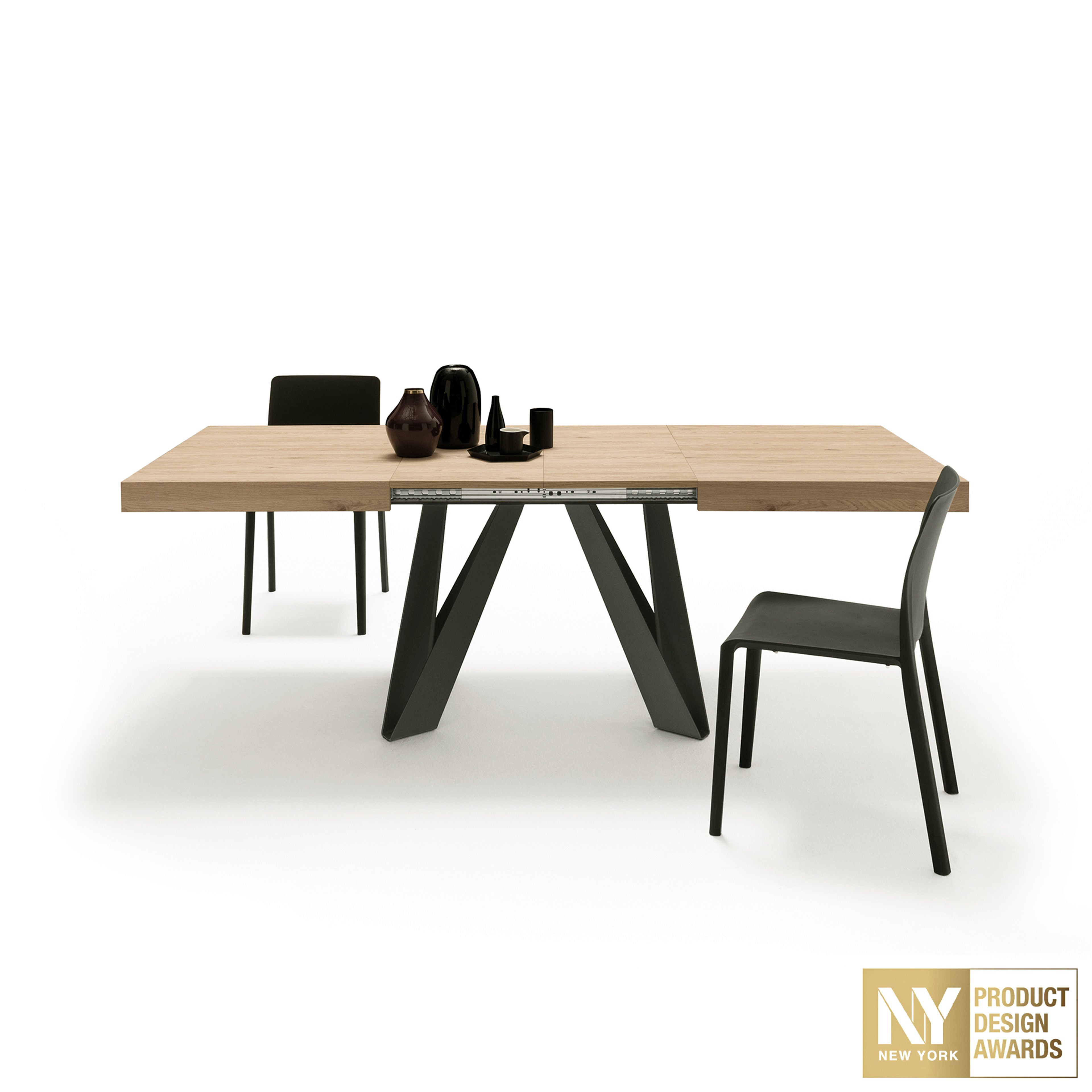 Ausziehbarer Esstisch Romina 140(220)x90 cm, Wildeiche, Schwarze Eisen Beine