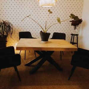 Table Extensible Emma 140(220)x90 cm, Bois rustique avec Pieds Croisés Noirs image du client 19
