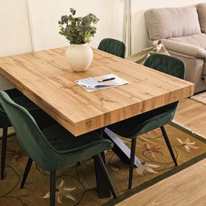 Table Extensible Emma 140(220)x90 cm, Bois rustique avec Pieds Croisés Noirs image du client 2